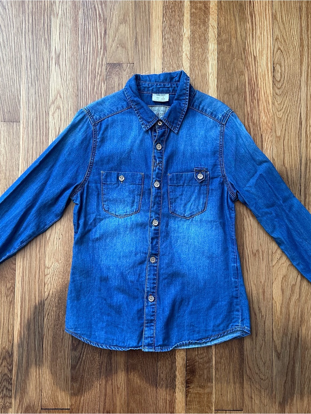 Zara Boys Size 7 Blue Denim Button Down Shirt Long Sleeve Chest Pockets